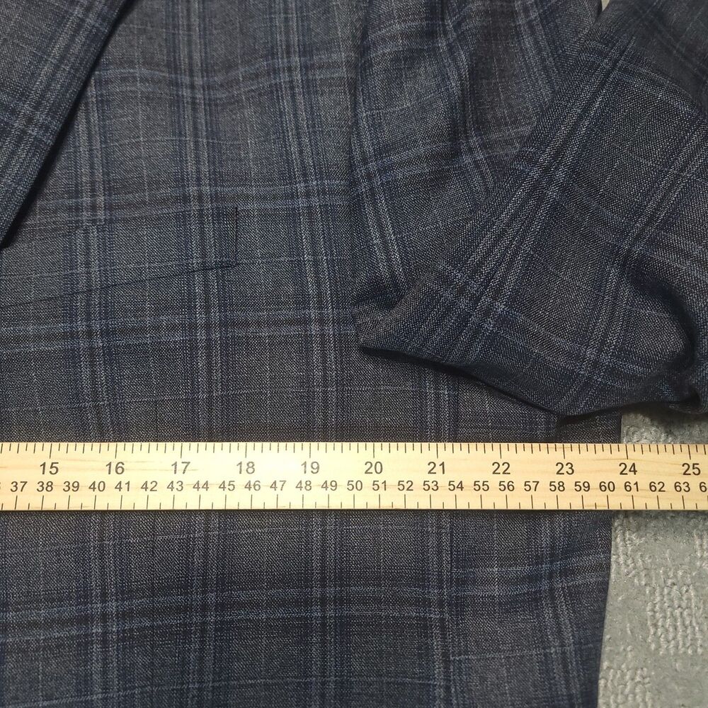 Ralph Lauren Men’s 48R Blazer 100% Wool Gray Plaid 2 Button Sports Coat Jacket - Picture 7 of 9